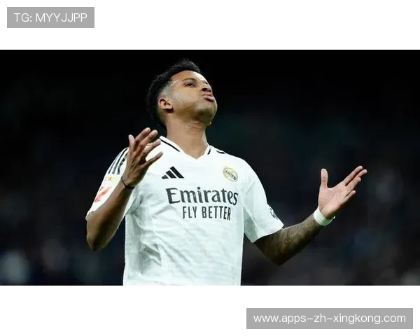 皇马快速一脚传递打穿中路，罗德里戈抽射偏